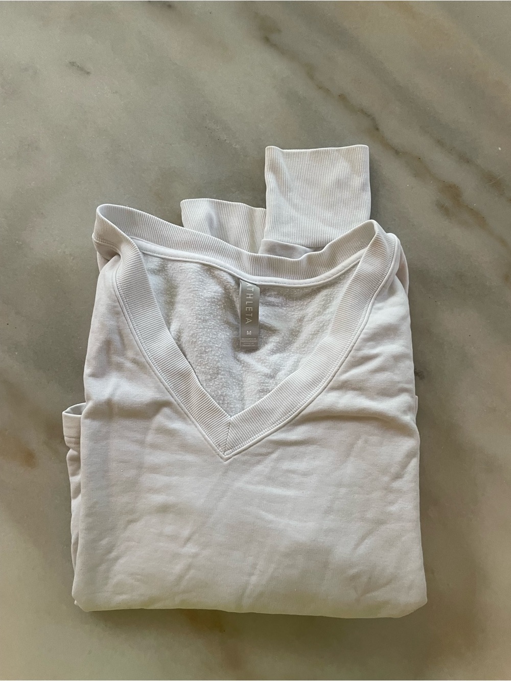 Athleta Women's White V-Neck Pullover Top size M